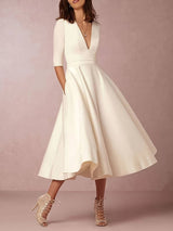 Robe Élégante à Col en V pour Femmes - Stylée et Confortable