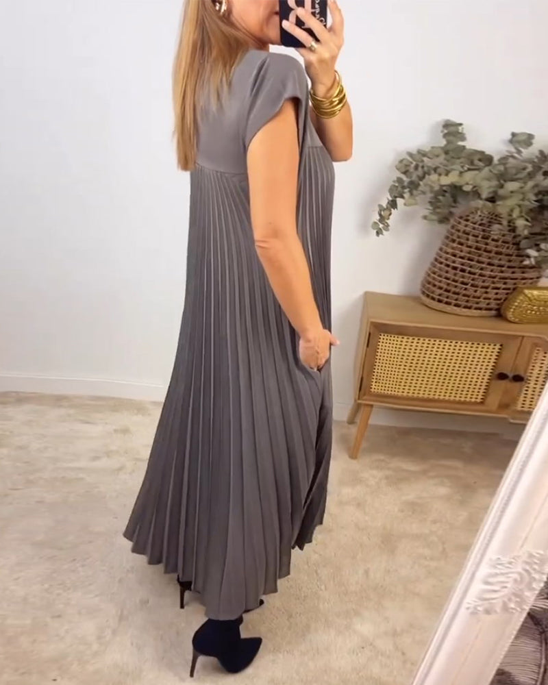 Plissiertes ärmelloses Kleid - Elegantes und bequemes Design