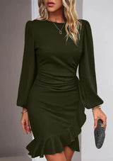 Elegantes Kleid mit langen Ärmeln - modisch und bequem