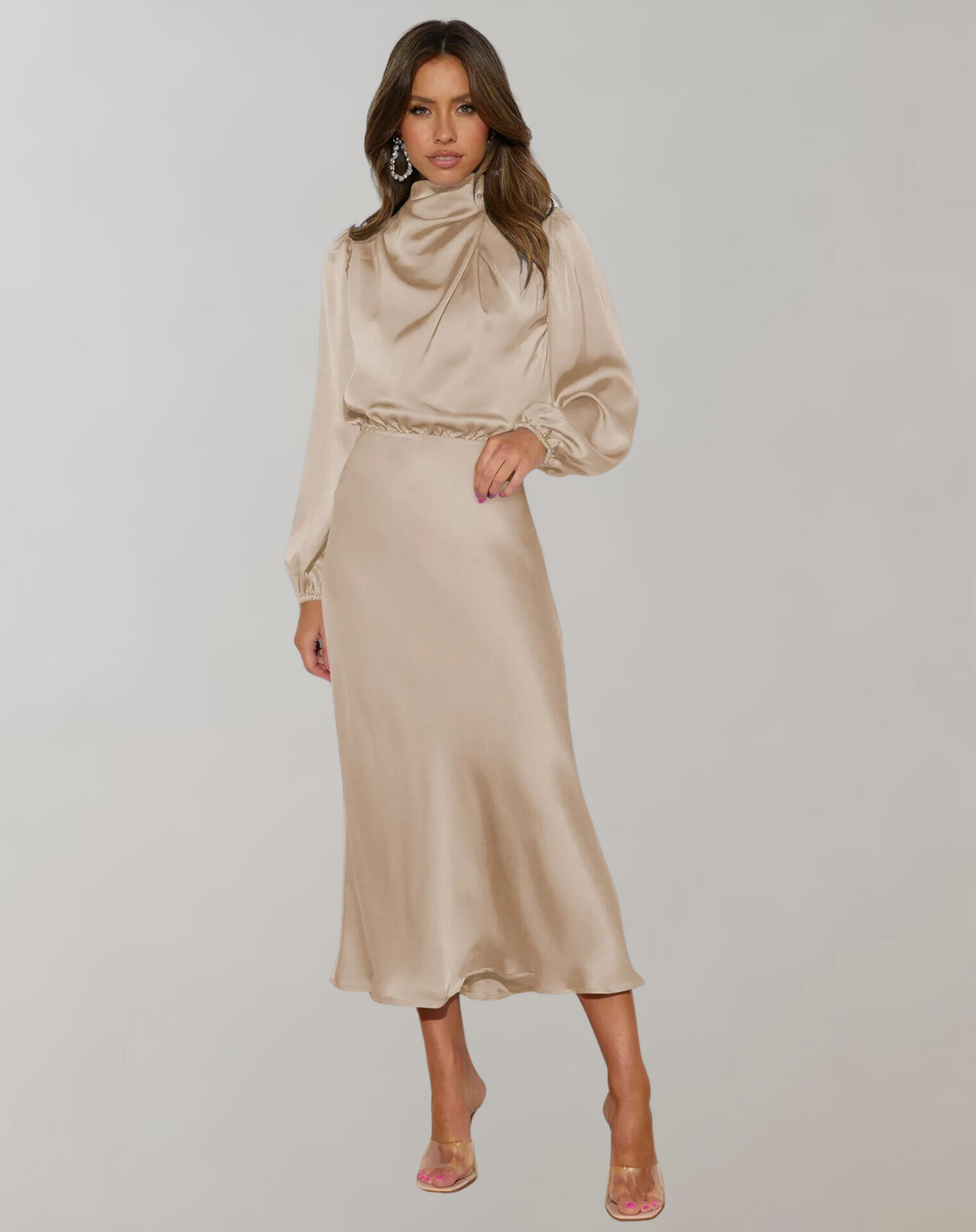 Elegantes Satin-Kleid mit langen Ärmeln