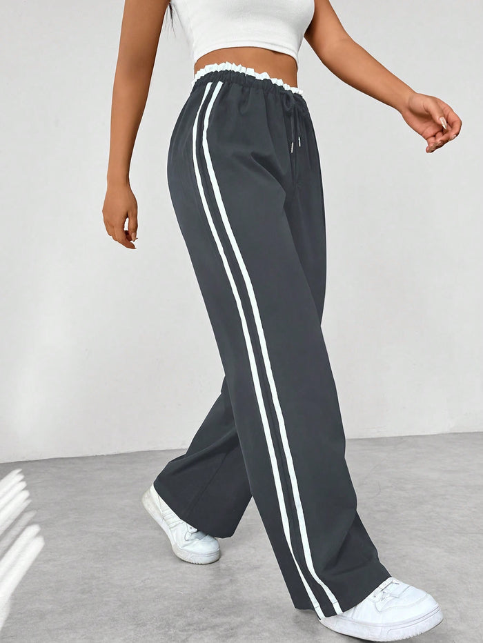 Damen Jogginghose – Weite Hose mit doppelten Seitenstreifen