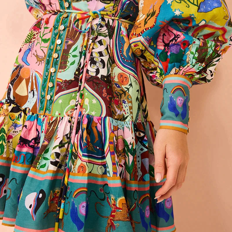 Bequemes kurzes Kleid mit langen Ärmeln - Elegant und stilvoll