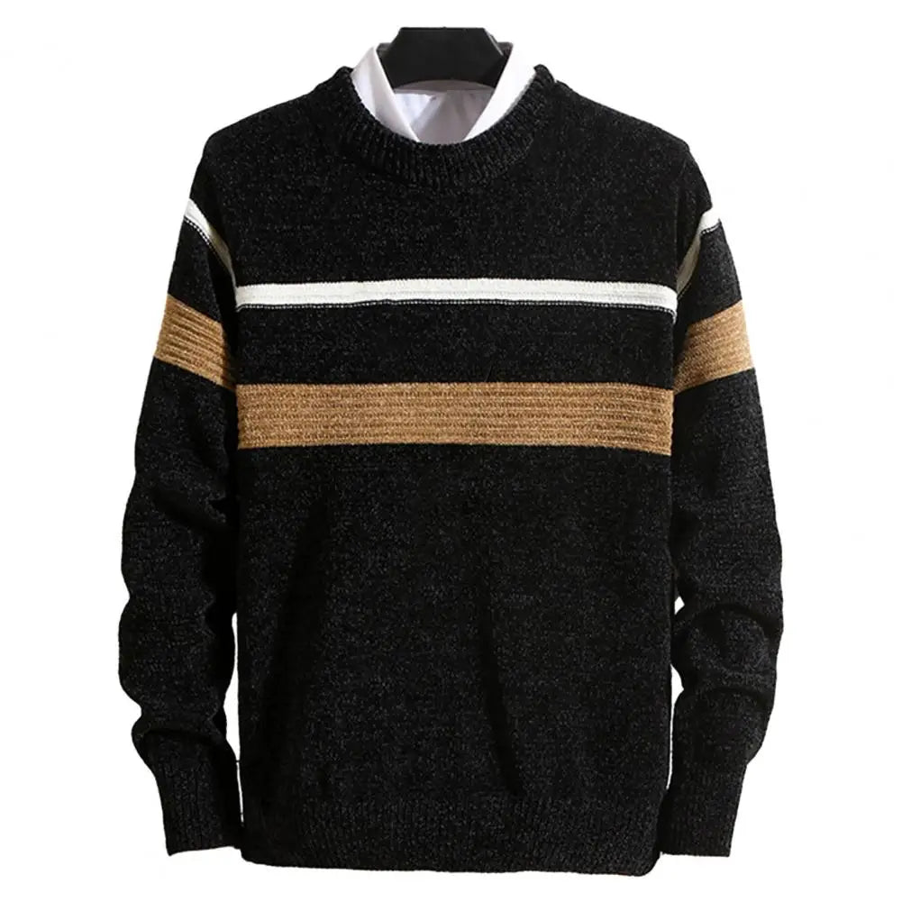 Eng anliegendes Herren-Polo mit Streifen
